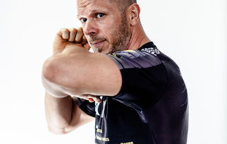 体育mk-格斗UFC：顶级对决燃爆擂台，精彩不断！，ufc格斗界神仙颜值